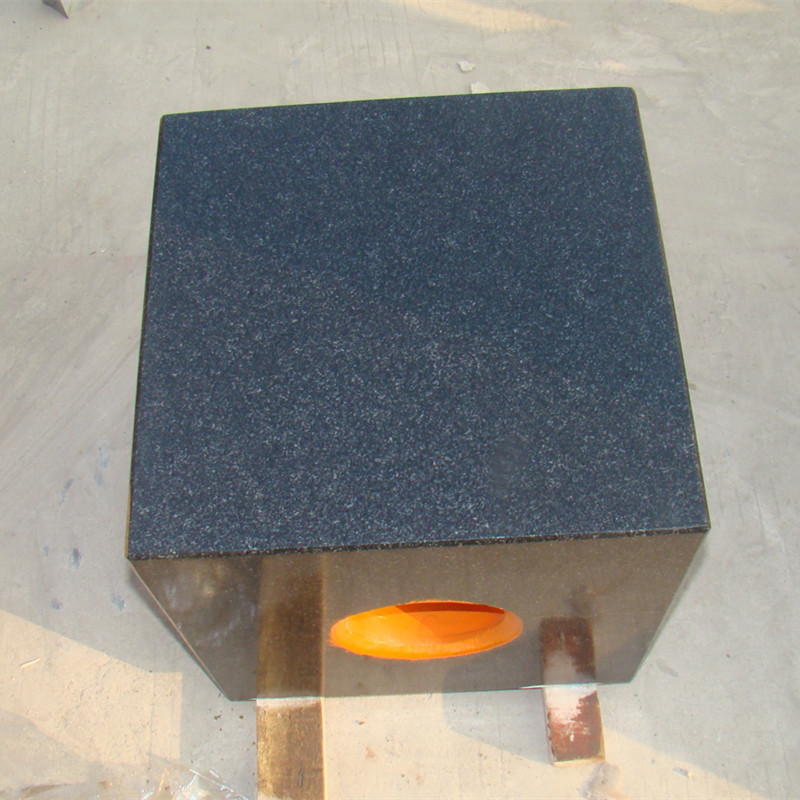 Ekibokisi kya granite .