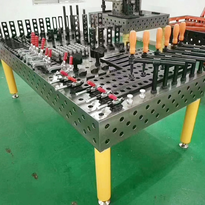 Soma wano ebisingawo ku 3×5 welding table