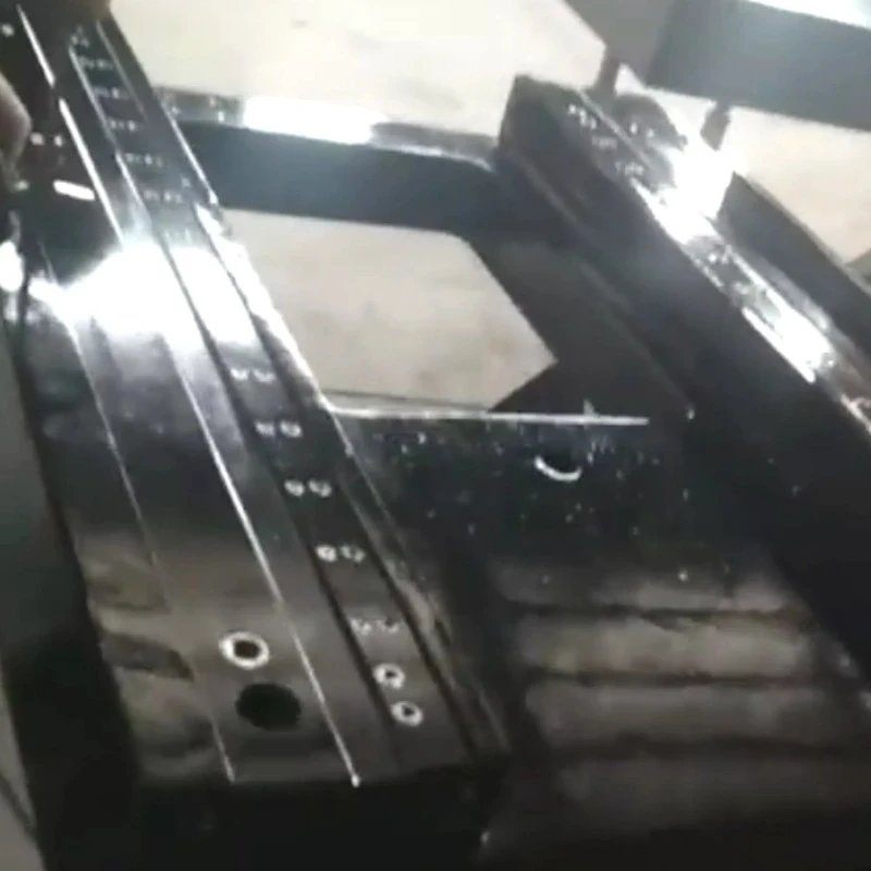 Ebitundu bya granite bikoleddwa era mu kiseera kino biri mu kwekenneenya .